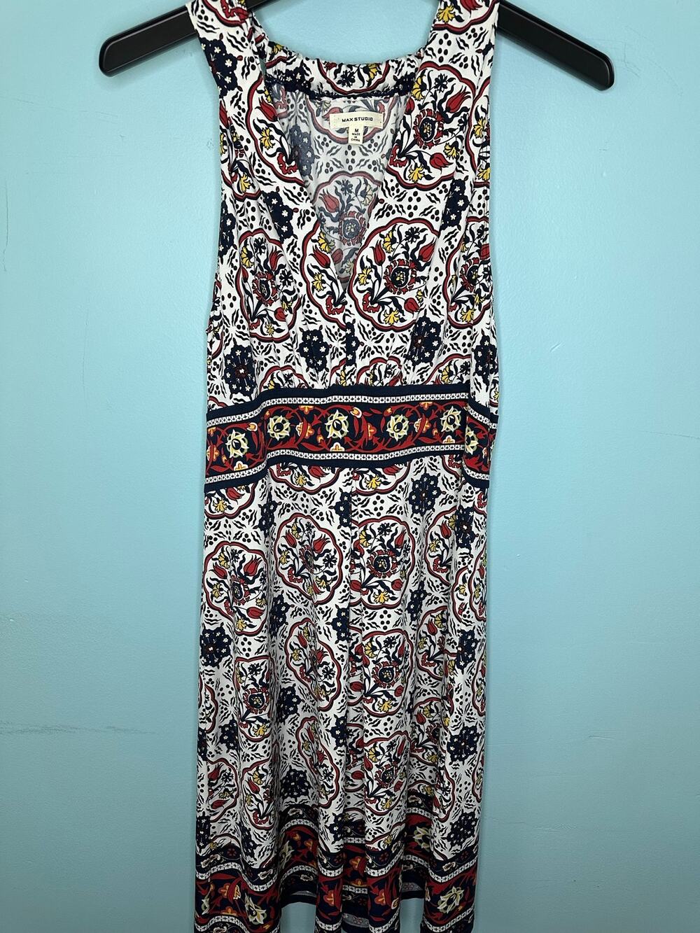 Max Studio spring summer dress geo print flowy, loose work or play Size Medium